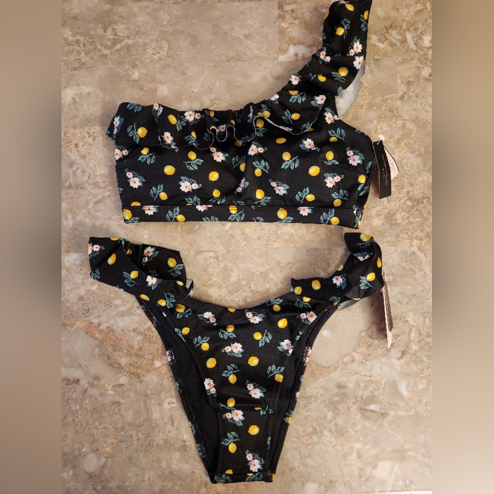 S/S VS Swim One Shoulder Bikini Top Brazilian Bikini Set Tropical Island Getaway